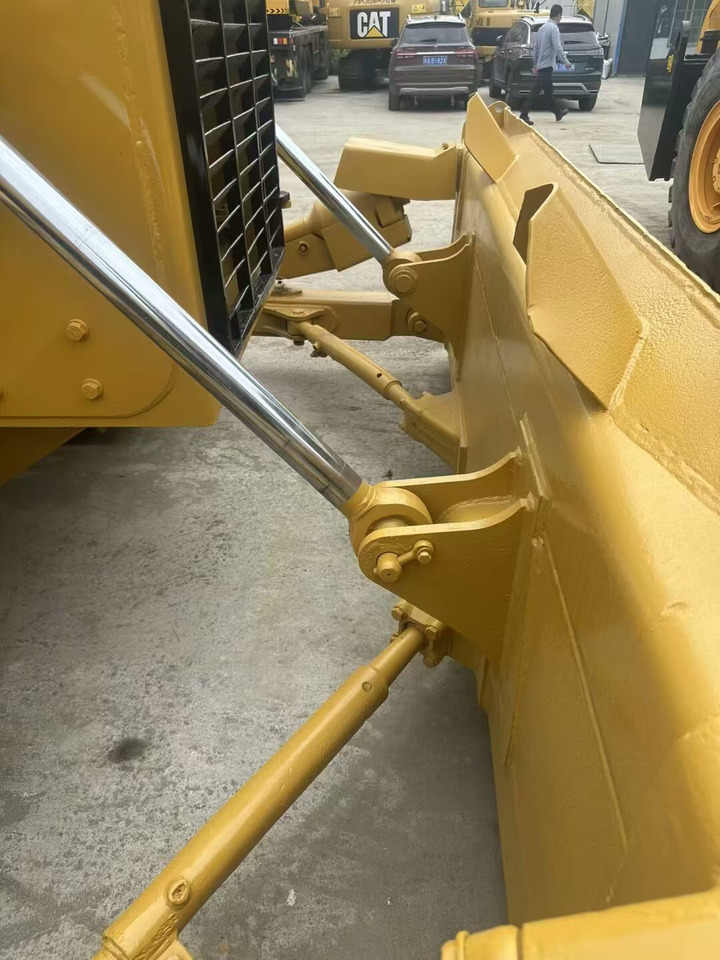 CAT D6G - Bulldozer: afbeelding 3 CAT D6G - Bulldozer: afbeelding 3
