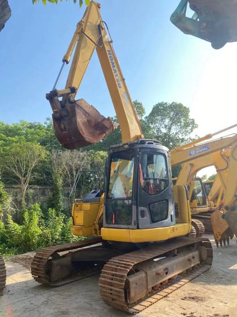 Komatsu PC138 - Rupsgraafmachine: afbeelding 2 Komatsu PC138 - Rupsgraafmachine: afbeelding 2