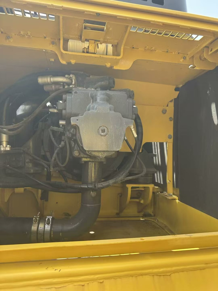 Komatsu pc350 - Rupsgraafmachine: afbeelding 3 Komatsu pc350 - Rupsgraafmachine: afbeelding 3