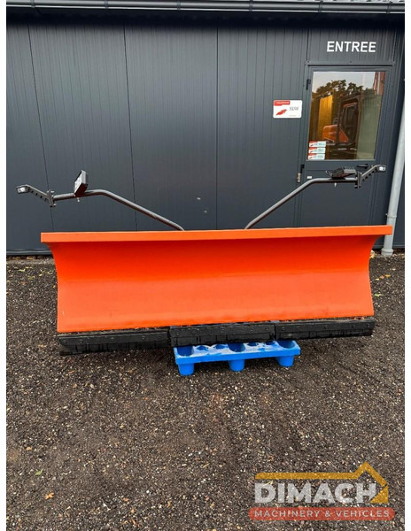 Pronar Snowblade 205 cm Sneeuwschuiver hydraulische draaibaar, met Bobcat opname 205 cm breed - Aanbouwdeel: afbeelding 1 Pronar Snowblade 205 cm Sneeuwschuiver hydraulische draaibaar, met Bobcat opname 205 cm breed - Aanbouwdeel: afbeelding 1