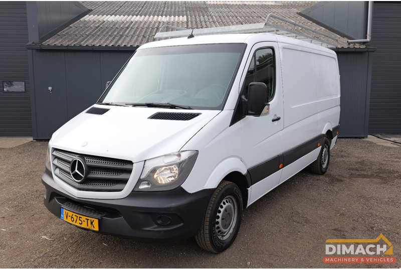Mercedes-Benz Sprinter  L2H1 Sprinter 213 CDI - trekhaak - imperial - 3 persoons cabine TOP!! - Kleine bestelwagen: afbeelding 1 Mercedes-Benz Sprinter  L2H1 Sprinter 213 CDI - trekhaak - imperial - 3 persoons cabine TOP!! - Kleine bestelwagen: afbeelding 1