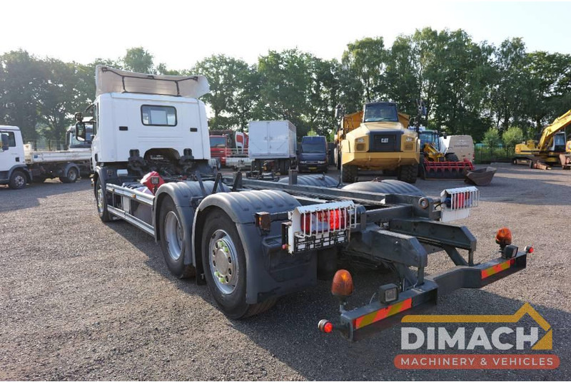 Scania P230 P 230 Euro 5 6x2*4 TOP!! Retarder right hand steer - Chassis vrachtwagen: afbeelding 2 Scania P230 P 230 Euro 5 6x2*4 TOP!! Retarder right hand steer - Chassis vrachtwagen: afbeelding 2