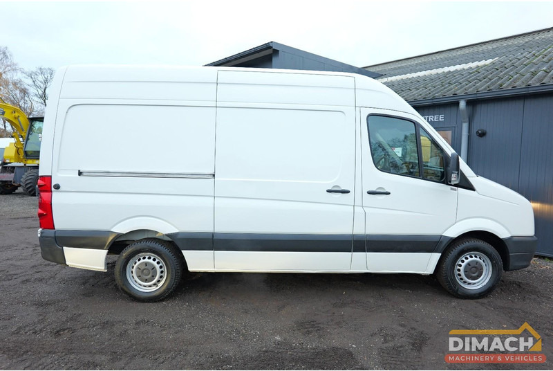 Volkswagen Crafter Tempomat L2H2 airco Euro 5 - lage km - trekhaak - Gesloten bestelwagen: afbeelding 4 Volkswagen Crafter Tempomat L2H2 airco Euro 5 - lage km - trekhaak - Gesloten bestelwagen: afbeelding 4