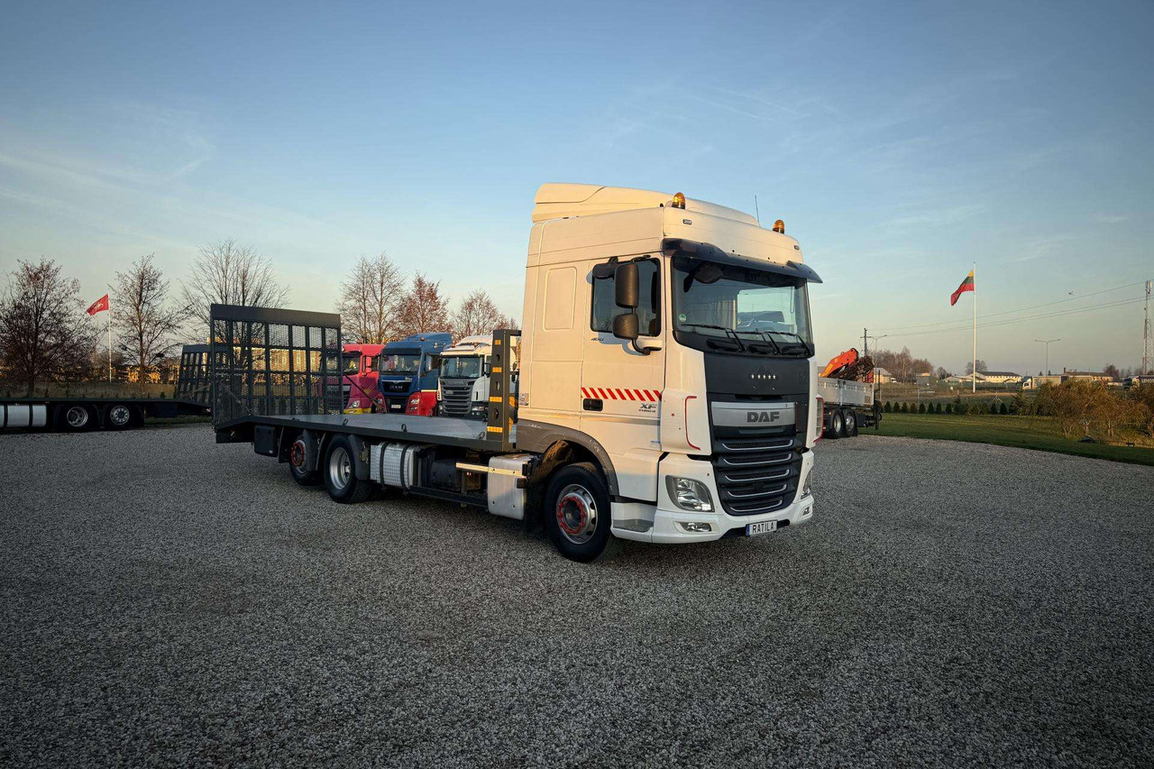 DAF XF 460 - Autovrachtwagen vrachtwagen: afbeelding 1 DAF XF 460 - Autovrachtwagen vrachtwagen: afbeelding 1
