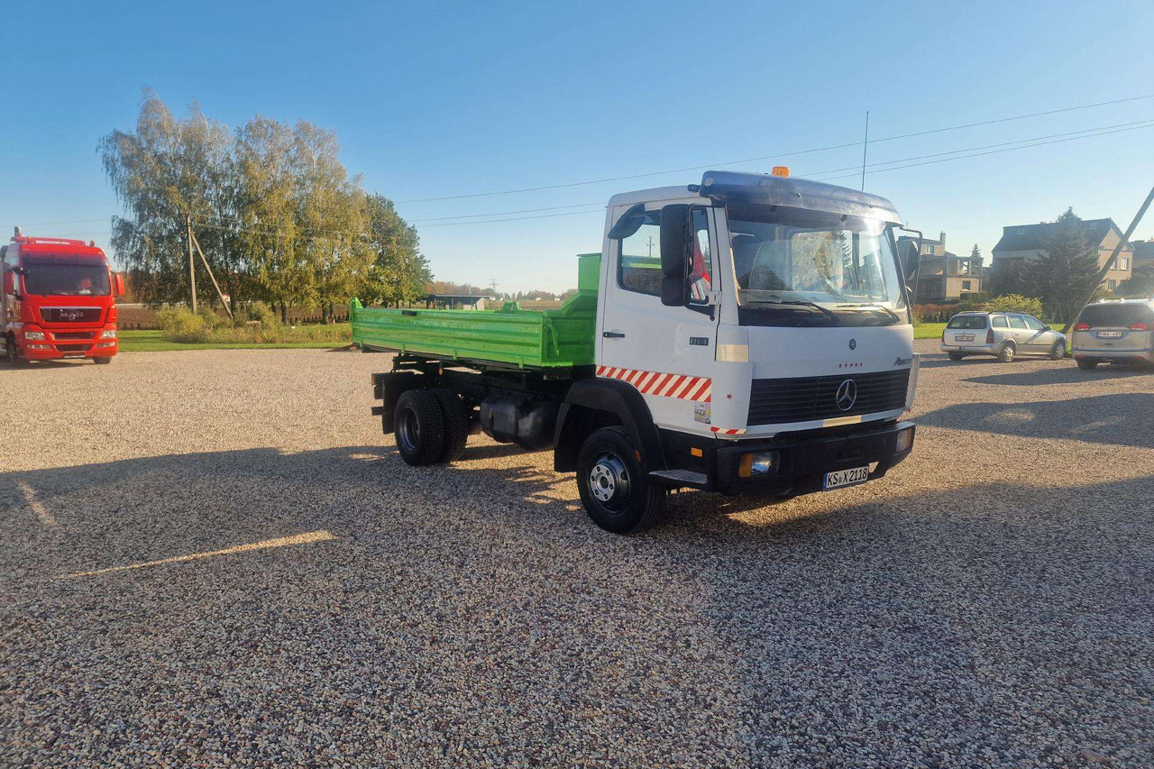 Mercedes-Benz 814 - Kipper vrachtwagen: afbeelding 2 Mercedes-Benz 814 - Kipper vrachtwagen: afbeelding 2