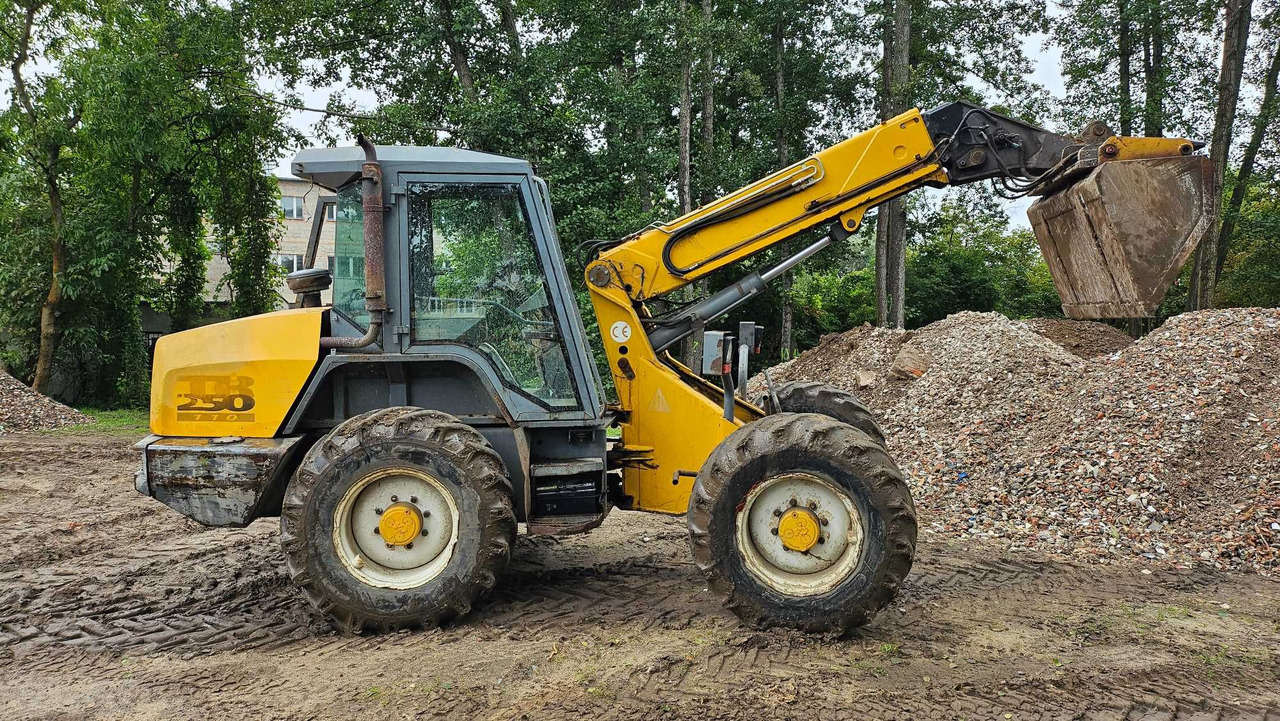 Ładowarka teleskopowa MATBRO TR250-110 Powershift jcb - Telescooplader: afbeelding 1 Ładowarka teleskopowa MATBRO TR250-110 Powershift jcb - Telescooplader: afbeelding 1