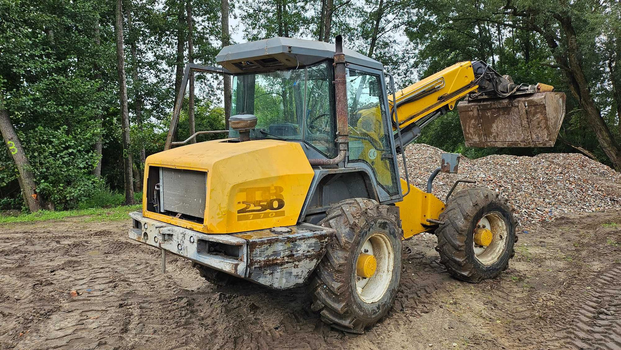 Ładowarka teleskopowa MATBRO TR250-110 Powershift jcb - Telescooplader: afbeelding 2 Ładowarka teleskopowa MATBRO TR250-110 Powershift jcb - Telescooplader: afbeelding 2