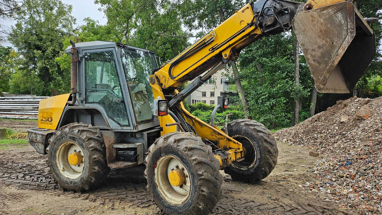 Ładowarka teleskopowa MATBRO TR250-110 Powershift jcb - Telescooplader: afbeelding 4 Ładowarka teleskopowa MATBRO TR250-110 Powershift jcb - Telescooplader: afbeelding 4