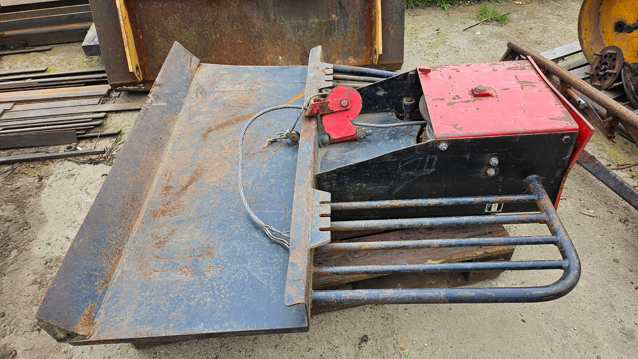 Wciągarka leśna IGLAND 3601 - Lier voor Bosbouwmachine: afbeelding 1 Wciągarka leśna IGLAND 3601 - Lier voor Bosbouwmachine: afbeelding 1