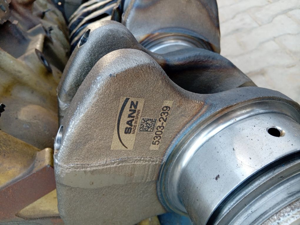 Motor Blok om 471 głowica tłoki stan nieznany, wał po zatarciu: afbeelding 7 Motor Blok om 471 głowica tłoki stan nieznany, wał po zatarciu: afbeelding 7