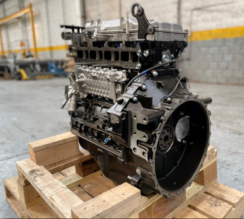 Isuzu 4HK1 long block( Stage 3A / Tier 3) - Motor voor Graafmachine: afbeelding 1 Isuzu 4HK1 long block( Stage 3A / Tier 3) - Motor voor Graafmachine: afbeelding 1
