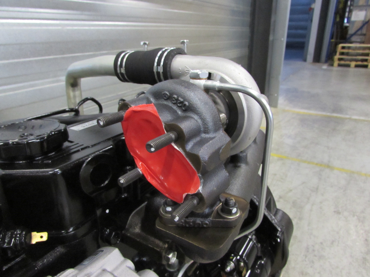 Mitsubishi New engine S4L2-Z5T61SD 17.7kw@1500 rpm stage 5 - Motor voor Industrie generator: afbeelding 5 Mitsubishi New engine S4L2-Z5T61SD 17.7kw@1500 rpm stage 5 - Motor voor Industrie generator: afbeelding 5