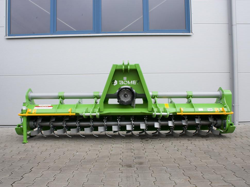 Bomet Bodenfräsen / Rotary tiller / Rotavator / Vangatrice / Desgarrador / Роторный культиватор / Glebogryzarka 3 m - Grondfrees: afbeelding 1 Bomet Bodenfräsen / Rotary tiller / Rotavator / Vangatrice / Desgarrador / Роторный культиватор / Glebogryzarka 3 m - Grondfrees: afbeelding 1