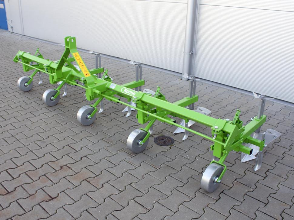 Nieuw Grondbewerking toebehoor Bomet Jäthacke-Häufler / Hoe ridger / Butteuse / Rincalzatore assolcatore / Полольник-окучник / Obsypnik: afbeelding 11