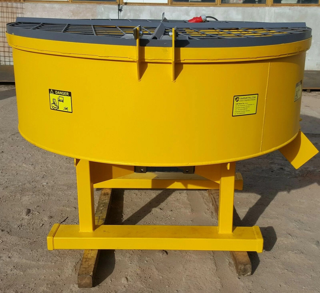 DC Betonmischer / Electric concrete mixer / Malaxeur à béton électrique / Betoniera / Бетономешалка с электроприводом / Betoniarka elektryczna 1000 l - Betoncentrale: afbeelding 1 DC Betonmischer / Electric concrete mixer / Malaxeur à béton électrique / Betoniera / Бетономешалка с электроприводом / Betoniarka elektryczna 1000 l - Betoncentrale: afbeelding 1