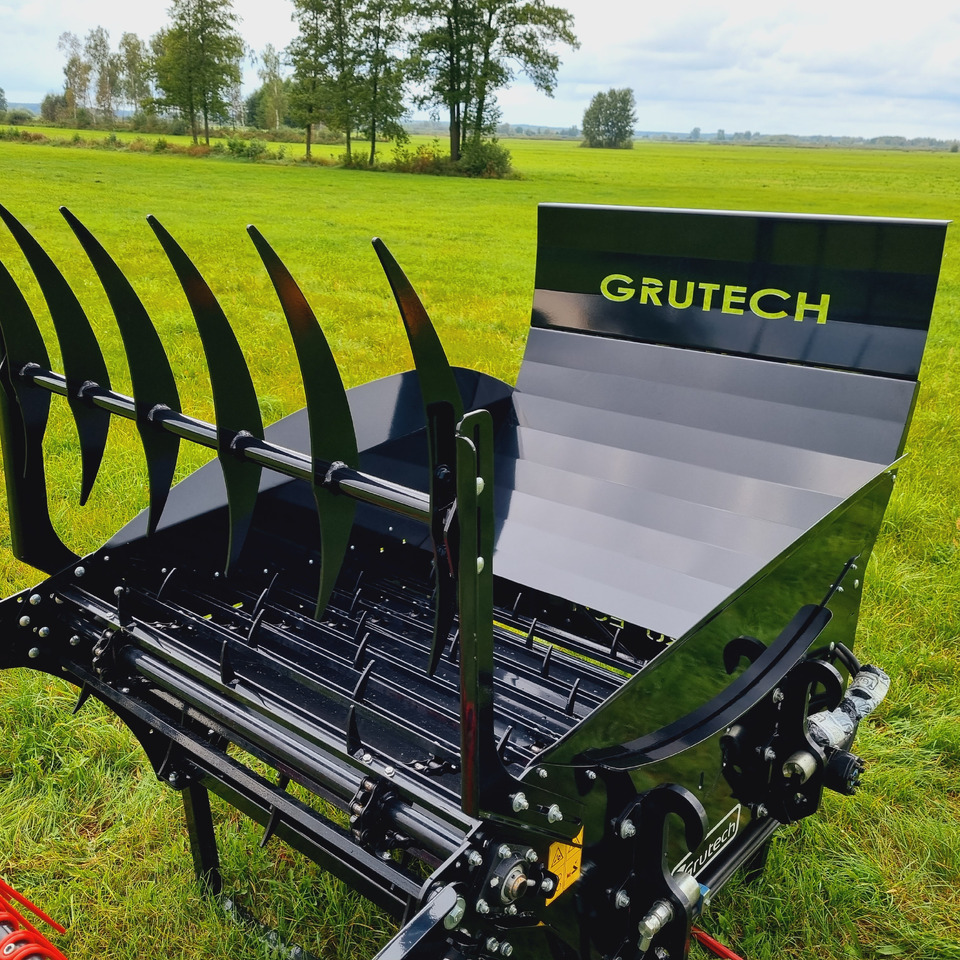 Nieuw Stroblazer Grutech Ballenabwickler / Straw blowers / Pailleuse / Trinciapaglia / Picadora de paja / Измельчитель соломы / Ścielarka słomy: afbeelding 8