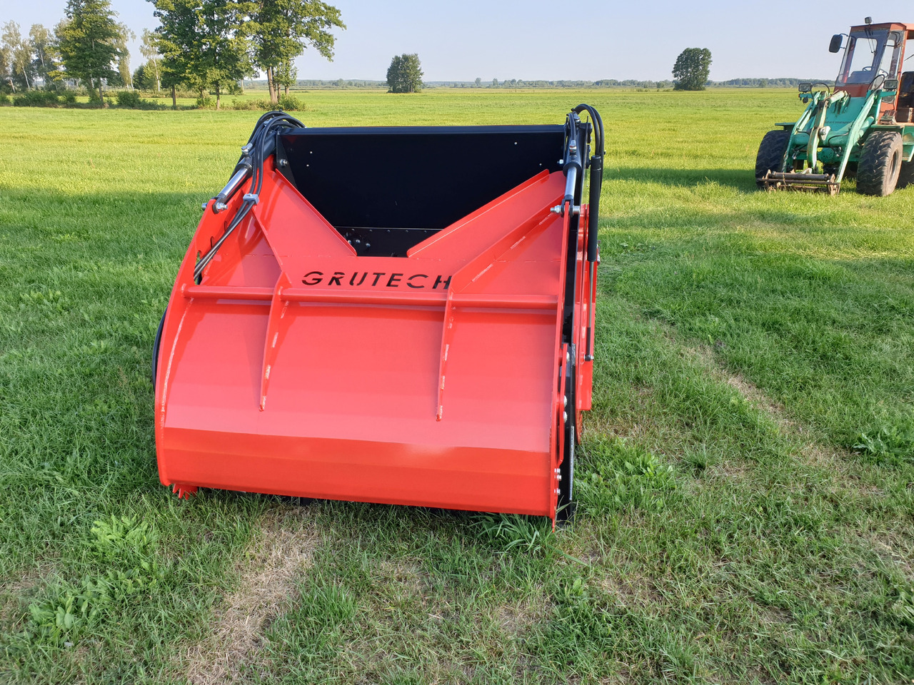 Grutech Futterverteilschaufel / Silage mixer bucket / Godet desileur / Łyżka do zadawania paszy - Silo materieel: afbeelding 2 Grutech Futterverteilschaufel / Silage mixer bucket / Godet desileur / Łyżka do zadawania paszy - Silo materieel: afbeelding 2