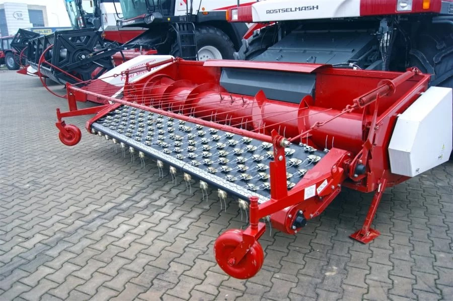 Lupus Schwadaufnehmer / Pickup header / Ramasseurs d'andains / Recogedor de hileras / Raccoglitore di andane / Подборщик валков / Podbieracz pokosów 3,4 m - Oogstmachine toebehoor: afbeelding 1 Lupus Schwadaufnehmer / Pickup header / Ramasseurs d'andains / Recogedor de hileras / Raccoglitore di andane / Подборщик валков / Podbieracz pokosów 3,4 m - Oogstmachine toebehoor: afbeelding 1