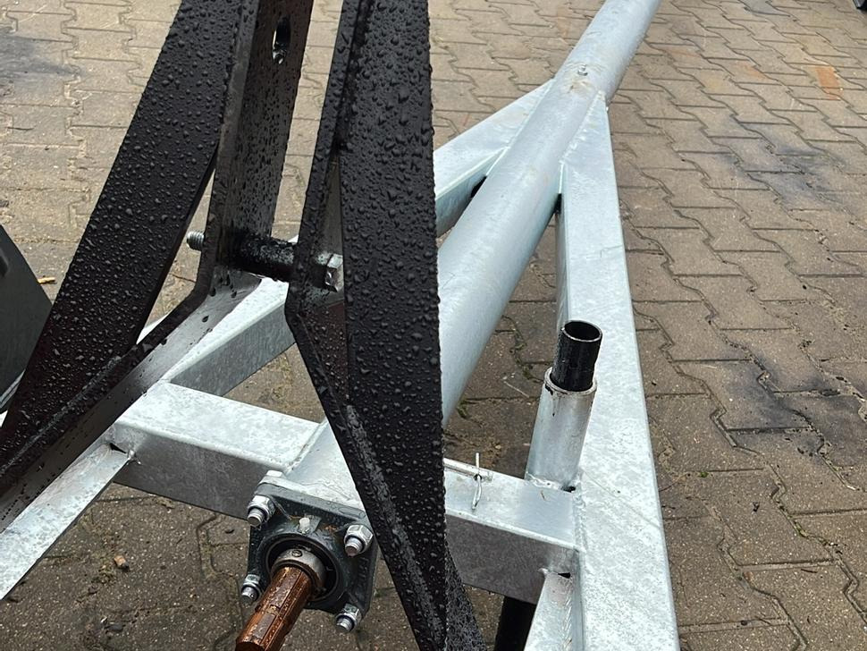 METAL-TECHNIK Güllermixer / Slurry agitator / Agitateur de lisier / Miscelatore / Смеситель жидкого удобрения / Mieszadło do gnojowicy 5,4 m - Bemestingstechniek: afbeelding 3 METAL-TECHNIK Güllermixer / Slurry agitator / Agitateur de lisier / Miscelatore / Смеситель жидкого удобрения / Mieszadło do gnojowicy 5,4 m - Bemestingstechniek: afbeelding 3