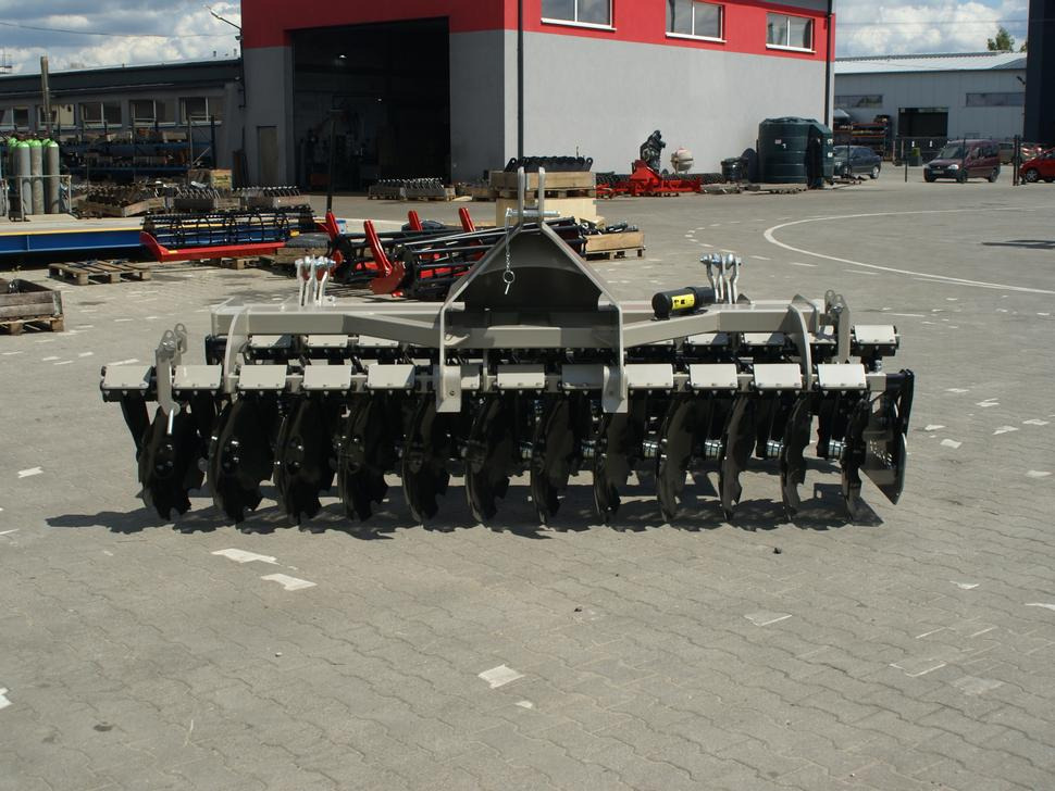ROLEX Scheibenegge / Disc harrow / Dechaumeur à disques / Erpice a dischi / Дисковая борона / Brona talerzowa 3 m - Schijveneg: afbeelding 3 ROLEX Scheibenegge / Disc harrow / Dechaumeur à disques / Erpice a dischi / Дисковая борона / Brona talerzowa 3 m - Schijveneg: afbeelding 3