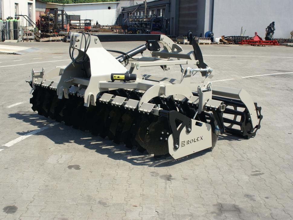 Rolex Scheibenegge / Disc harrow with hydropack / Déchaumeur à disques avec support semoir / Erpice a dischi / Cultivador de discos con hydropack / Дисковая борона с гидропаком 3 m - Schijveneg: afbeelding 1 Rolex Scheibenegge / Disc harrow with hydropack / Déchaumeur à disques avec support semoir / Erpice a dischi / Cultivador de discos con hydropack / Дисковая борона с гидропаком 3 m - Schijveneg: afbeelding 1