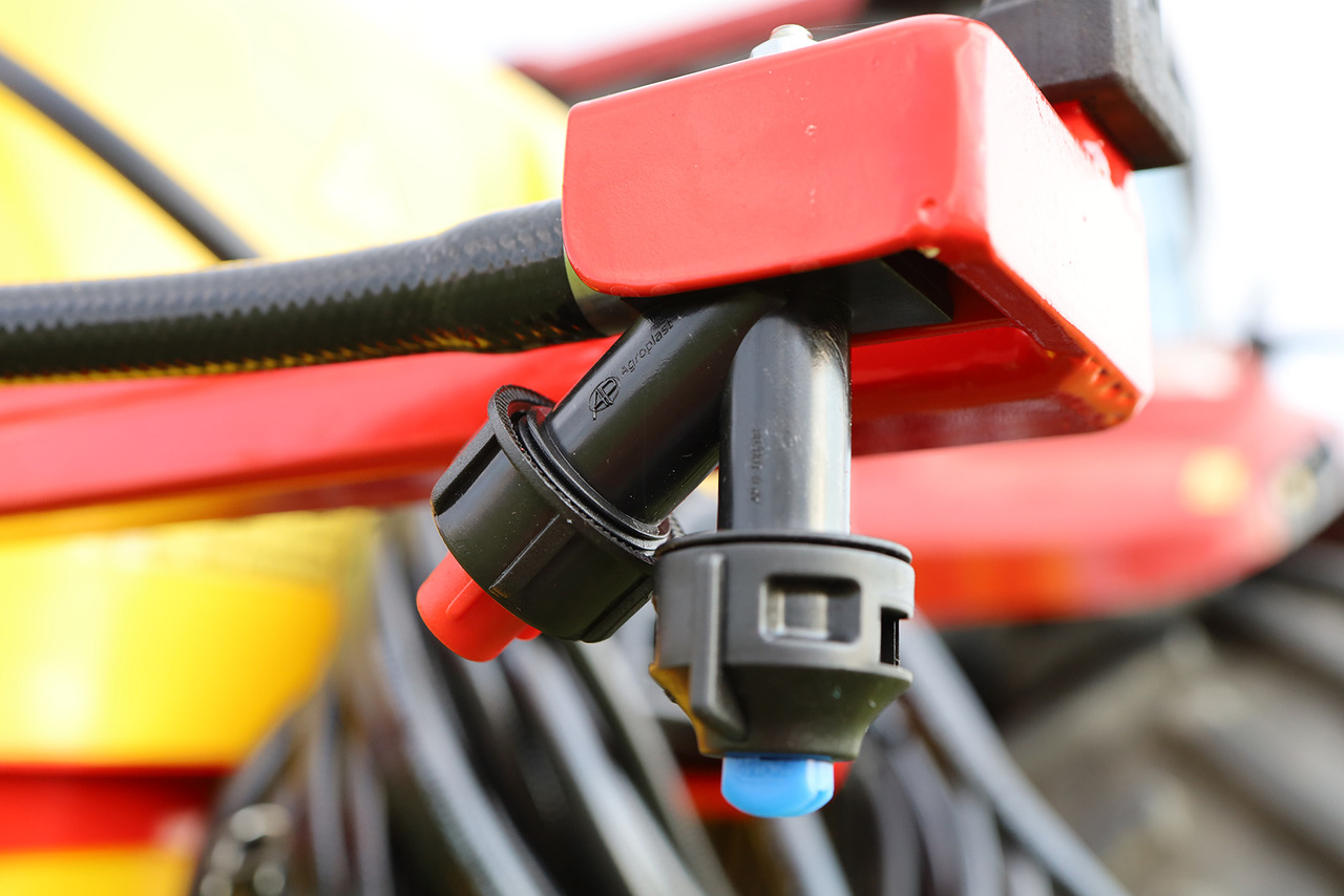 Nieuw Gedragen veldspuit WOPROL Feldspritze / Sprayer / Pulvérisateur / Opryskiwacz 600 L: afbeelding 7