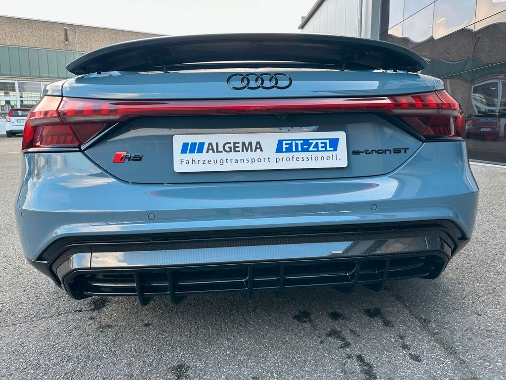 Audi e-tron GT RS quattro Laser-LED+Head-Up+360* Kam - Sedan: afbeelding 4 Audi e-tron GT RS quattro Laser-LED+Head-Up+360* Kam - Sedan: afbeelding 4