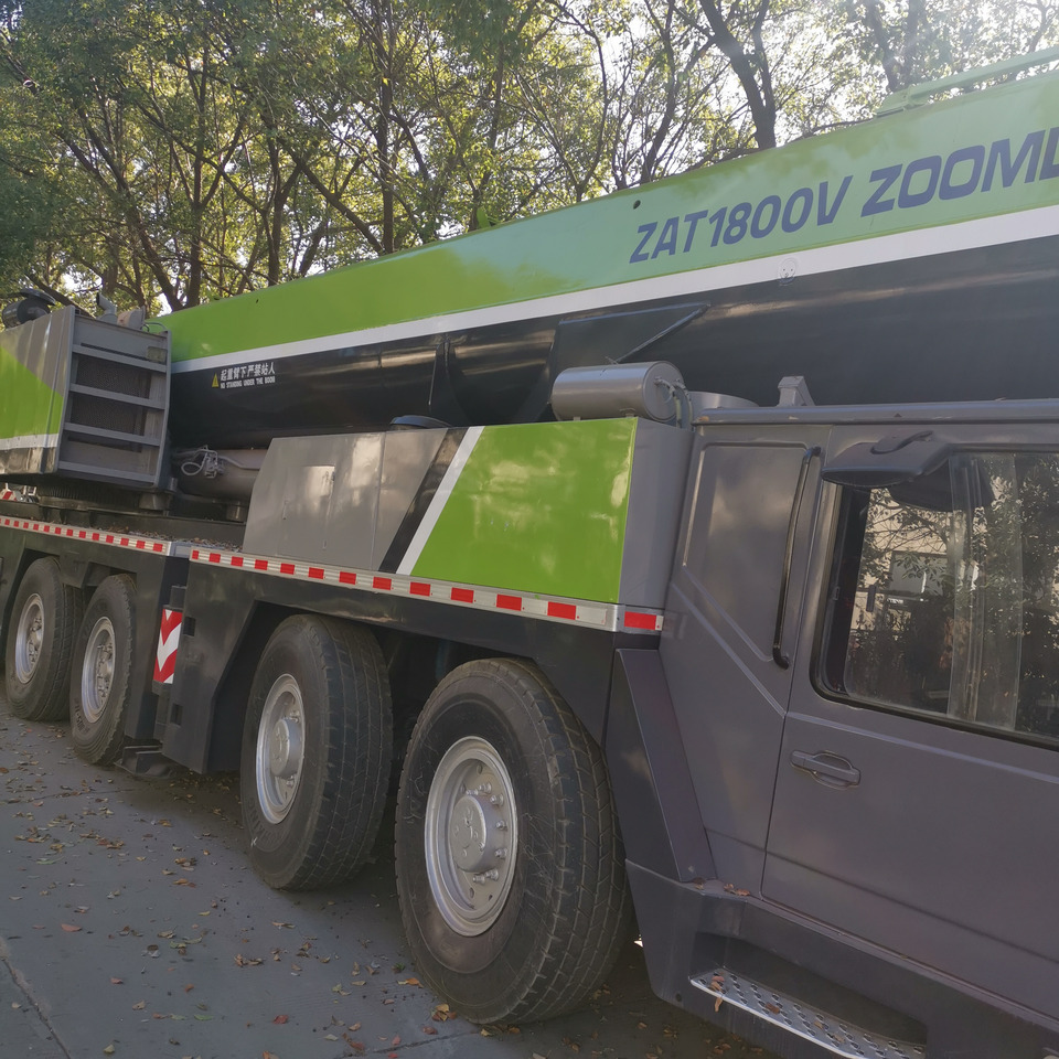 High-quality ZOOMLION ZAT1800V with HOT OFFER! - Mobiele kraan: afbeelding 2 High-quality ZOOMLION ZAT1800V with HOT OFFER! - Mobiele kraan: afbeelding 2
