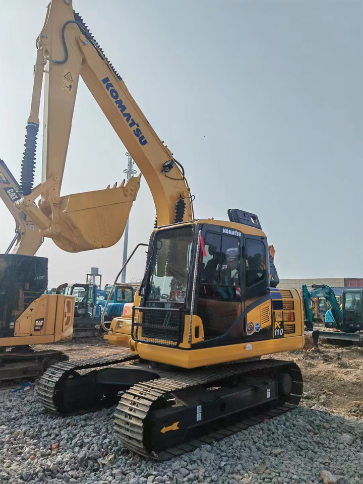 KOMATSU PC110-8 - Rupsgraafmachine: afbeelding 1 KOMATSU PC110-8 - Rupsgraafmachine: afbeelding 1