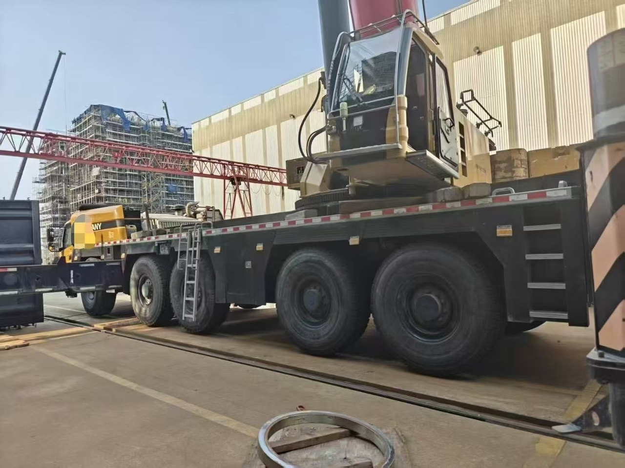 SANY SANY SANY SANY - Alle terrein kraan: afbeelding 4 SANY SANY SANY SANY - Alle terrein kraan: afbeelding 4