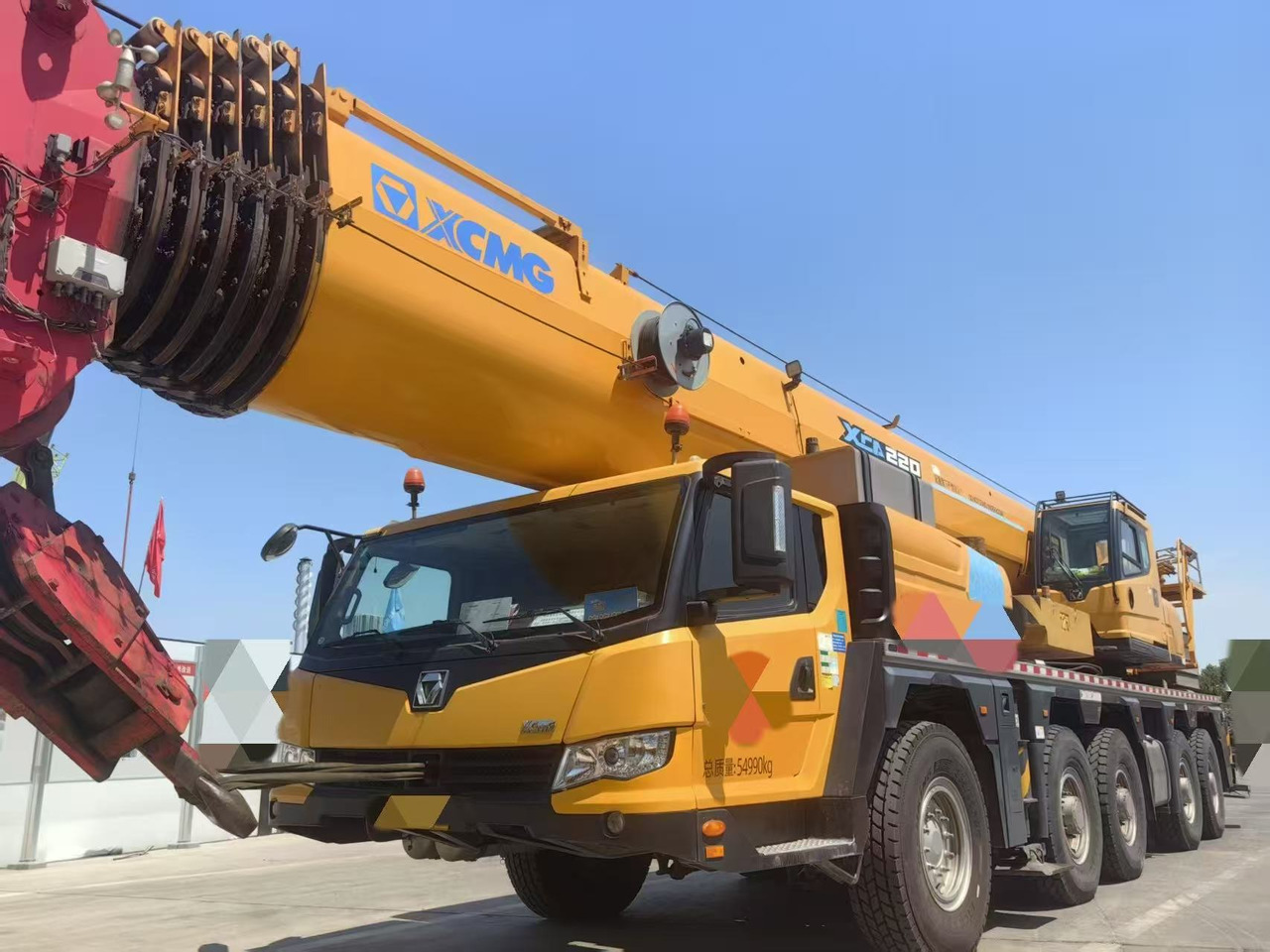 XCMG XCA130L7C - Alle terrein kraan: afbeelding 1 XCMG XCA130L7C - Alle terrein kraan: afbeelding 1