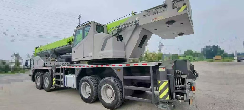 ZOOMLION 1000V5 - Mobiele kraan: afbeelding 3 ZOOMLION 1000V5 - Mobiele kraan: afbeelding 3