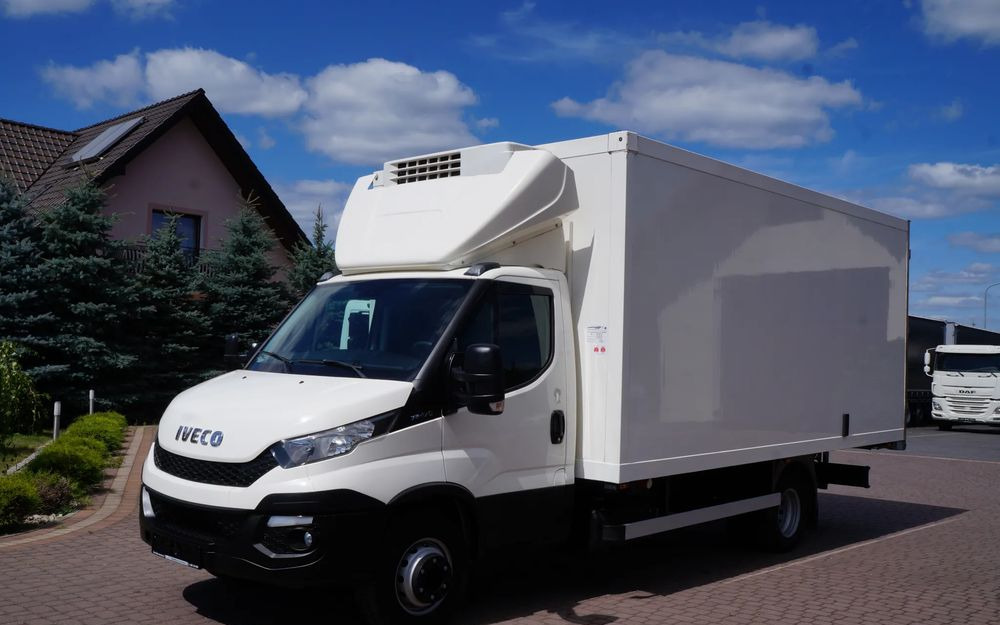 Iveco DAILY 70c17 CHŁODNIA 5 m Thermo king V-500 MAX Wzorowy Stan - Koelwagen vrachtwagen: afbeelding 1 Iveco DAILY 70c17 CHŁODNIA 5 m Thermo king V-500 MAX Wzorowy Stan - Koelwagen vrachtwagen: afbeelding 1