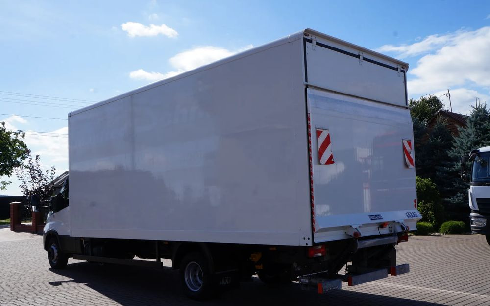 Iveco DAILY 72c18  Automat HI-MATIC Kontener 6 m 74 tys km STAN NOWY - Bakwagen: afbeelding 4 Iveco DAILY 72c18  Automat HI-MATIC Kontener 6 m 74 tys km STAN NOWY - Bakwagen: afbeelding 4