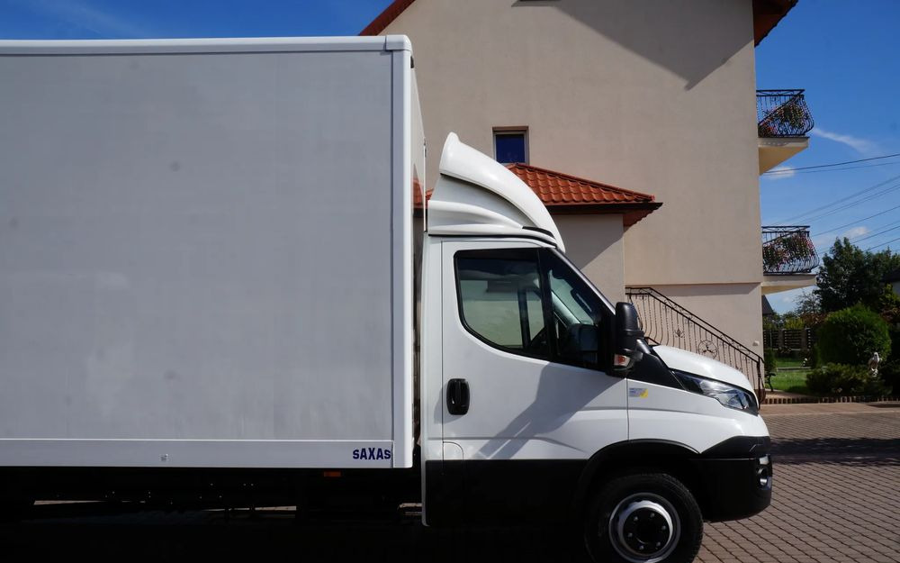 Iveco DAILY 72c18  Automat HI-MATIC Kontener 6 m 74 tys km STAN NOWY - Bakwagen: afbeelding 5 Iveco DAILY 72c18  Automat HI-MATIC Kontener 6 m 74 tys km STAN NOWY - Bakwagen: afbeelding 5