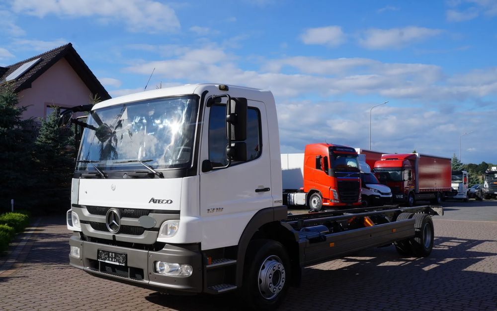 Mercedes-Benz ATEGO 1318 EURO 5 RAMA DO ZABUDOWY MANUAL 1322 - Chassis vrachtwagen: afbeelding 1 Mercedes-Benz ATEGO 1318 EURO 5 RAMA DO ZABUDOWY MANUAL 1322 - Chassis vrachtwagen: afbeelding 1