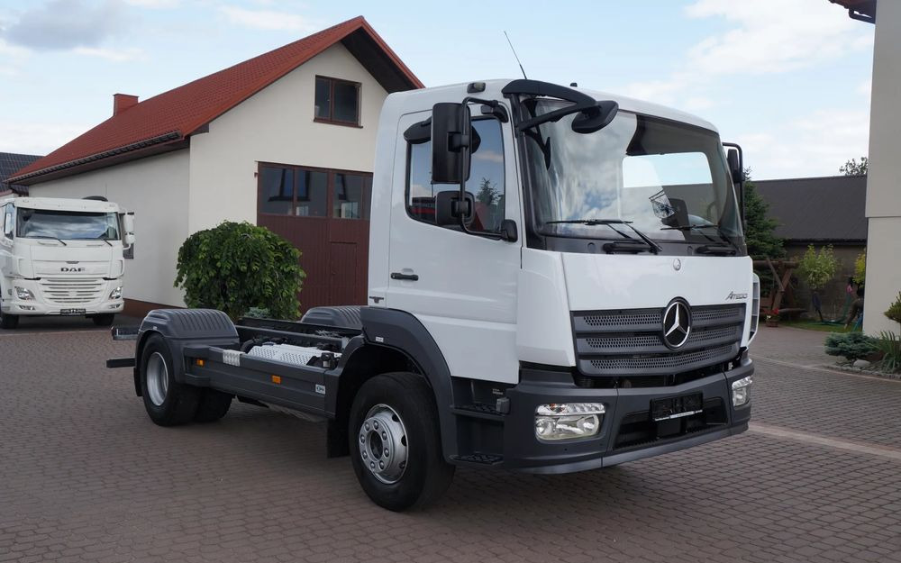 Mercedes-Benz ATEGO 1621 EURO 6 MANUAL RAMA DO ZABUDOWY 16.000 KG ATEGO 1623 1624 - Chassis vrachtwagen: afbeelding 3 Mercedes-Benz ATEGO 1621 EURO 6 MANUAL RAMA DO ZABUDOWY 16.000 KG ATEGO 1623 1624 - Chassis vrachtwagen: afbeelding 3