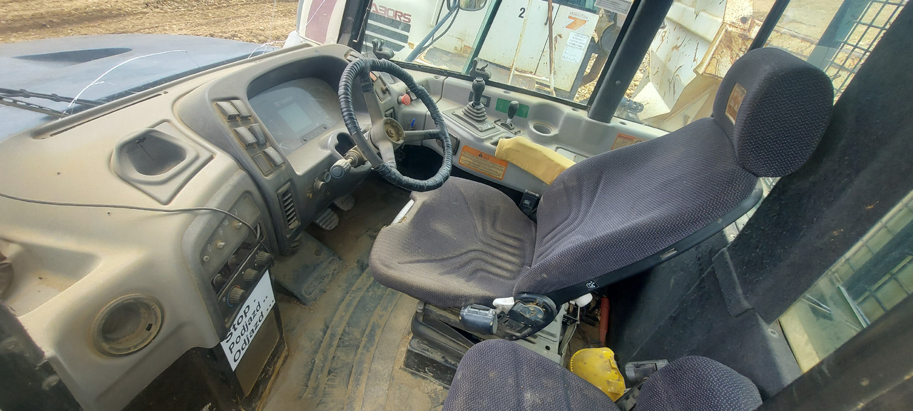 TEREX TA 30 - Zelfrijdende kiepwagen: afbeelding 5 TEREX TA 30 - Zelfrijdende kiepwagen: afbeelding 5