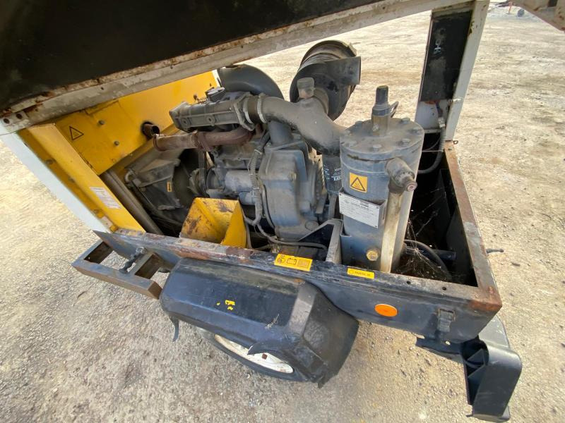 Luchtcompressor ATLAS COPCO XAS 56 Compresseur d'air sur roues: afbeelding 8