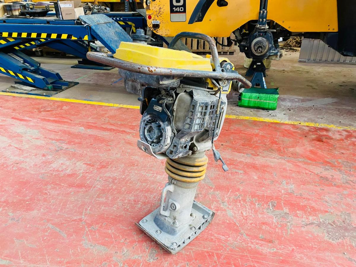 BOMAG Pilonneuse BT65/4 - Trilstamper: afbeelding 5 BOMAG Pilonneuse BT65/4 - Trilstamper: afbeelding 5
