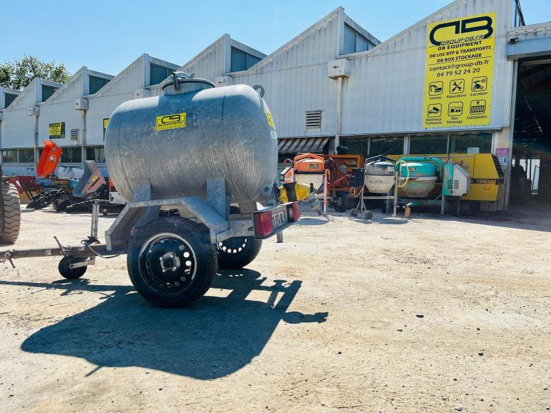 Cuve 500L sur remorque TR0500L - Tunnelboormachine, Tank aanhanger: afbeelding 3 Cuve 500L sur remorque TR0500L - Tunnelboormachine, Tank aanhanger: afbeelding 3