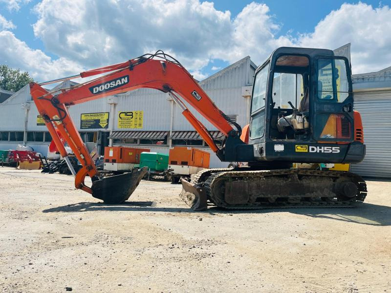 DOOSAN DH55 MINI PELLE 5T - Minigraafmachine: afbeelding 2 DOOSAN DH55 MINI PELLE 5T - Minigraafmachine: afbeelding 2
