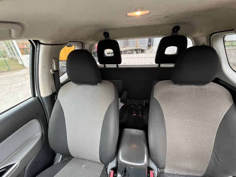 Pick-up FIAT Véhicule utilitaire Pickup FULLBACK 4X4: afbeelding 10 Pick-up FIAT Véhicule utilitaire Pickup FULLBACK 4X4: afbeelding 10