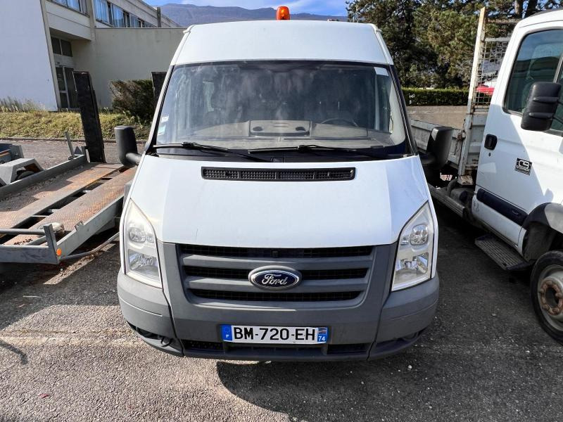 Ford Transit 2,2L TDCI 140cv Moteur HS - Kleine bestelwagen: afbeelding 3 Ford Transit 2,2L TDCI 140cv Moteur HS - Kleine bestelwagen: afbeelding 3
