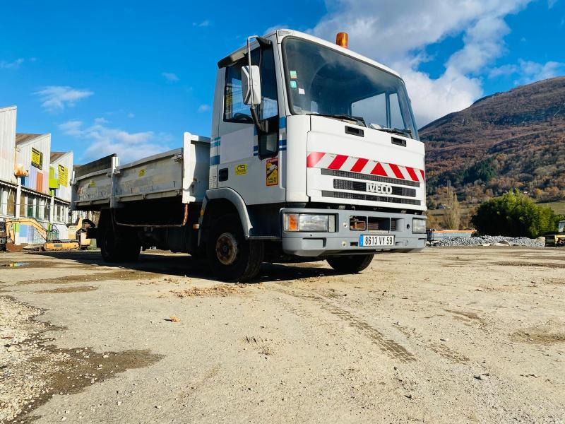 Iveco 75E14 (NET DE TVA) CAMION BENNE 7,5T - Kipper vrachtwagen: afbeelding 2 Iveco 75E14 (NET DE TVA) CAMION BENNE 7,5T - Kipper vrachtwagen: afbeelding 2