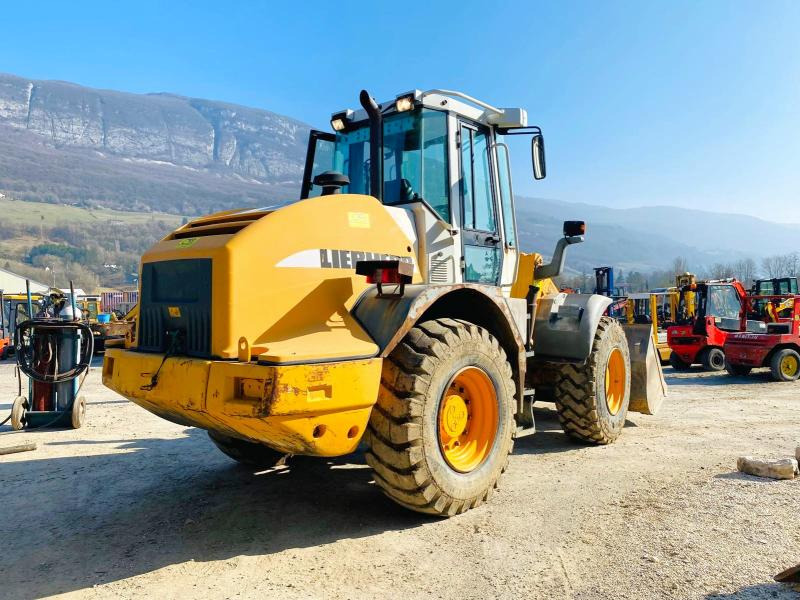 LIEBHERR Chargeuse L524 10T - Wiellader: afbeelding 4 LIEBHERR Chargeuse L524 10T - Wiellader: afbeelding 4