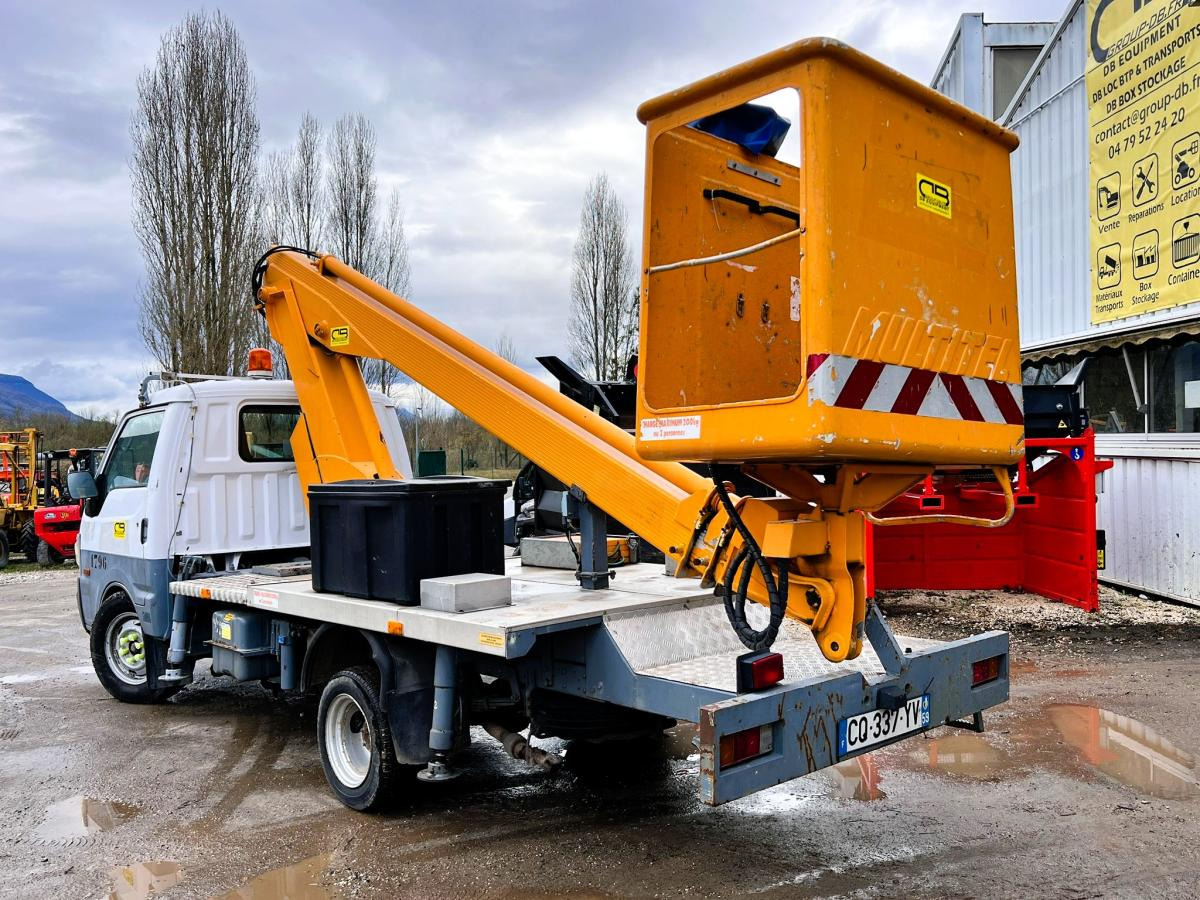 Mazda Bongo Fourgon Nacelle 14,5m - Hoogwerker, Bestelwagen: afbeelding 3 Mazda Bongo Fourgon Nacelle 14,5m - Hoogwerker, Bestelwagen: afbeelding 3