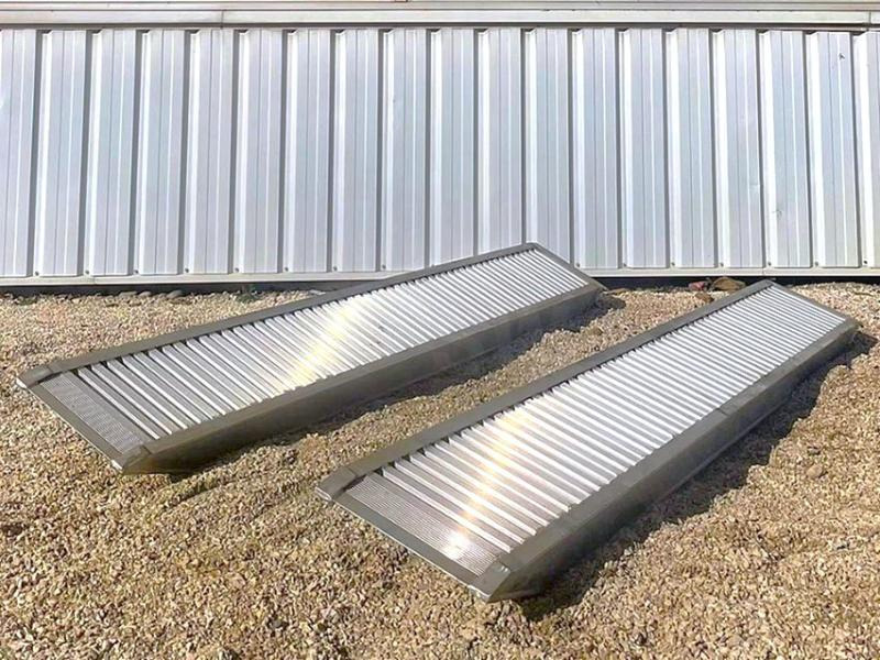 RAMPES ALUMINIUM RAMPE DE CHARGEMENT 1 METRE 7T - Laadbrug: afbeelding 4 RAMPES ALUMINIUM RAMPE DE CHARGEMENT 1 METRE 7T - Laadbrug: afbeelding 4
