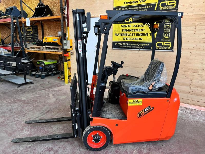 SPATMAT E12 SERIES CHARIOT ÉLÉVATEUR ELECTRIQUE NEUF - Elektrische heftruck: afbeelding 3 SPATMAT E12 SERIES CHARIOT ÉLÉVATEUR ELECTRIQUE NEUF - Elektrische heftruck: afbeelding 3