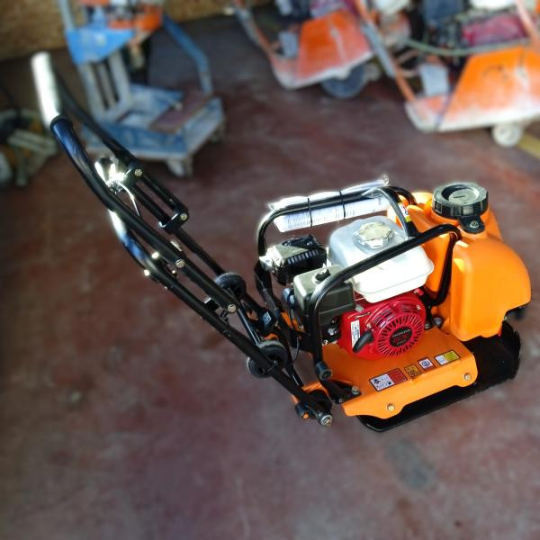 Spatmat Plaque vibrante 90Kg SPATMAT MS90 - Trilplaat: afbeelding 4 Spatmat Plaque vibrante 90Kg SPATMAT MS90 - Trilplaat: afbeelding 4